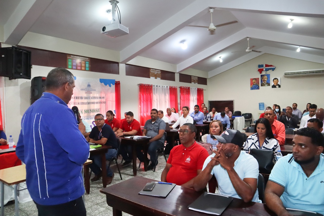 Inabie inicia talleres para capacitar 320 técnicos docentes previo a Jornada Nacional de Desparasitación